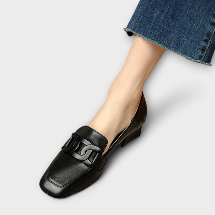 Noble Leather Round-Toe Loafers