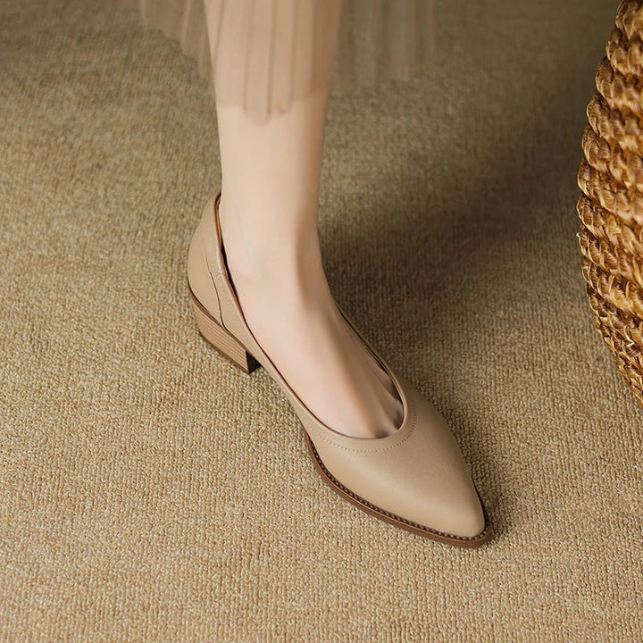 Graceful Mid-Heel Shoes