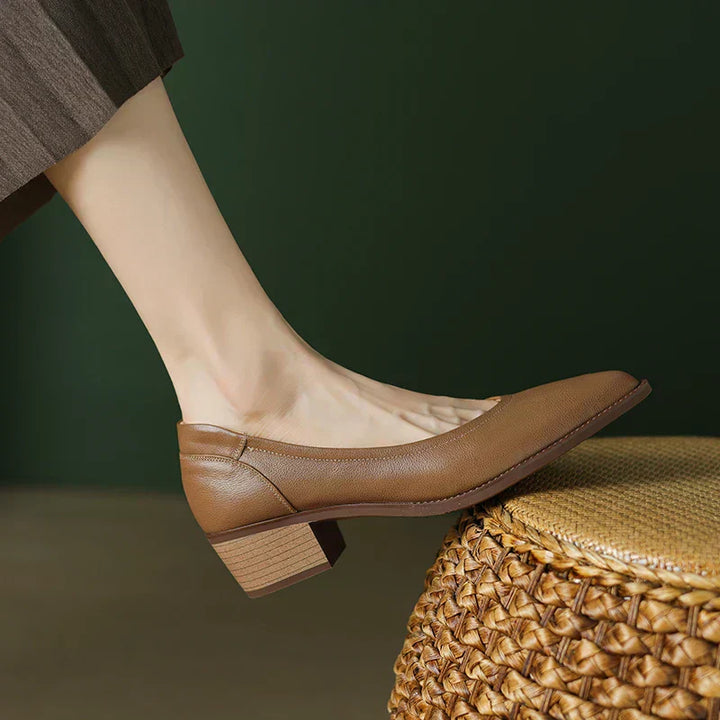 Graceful Mid-Heel Shoes