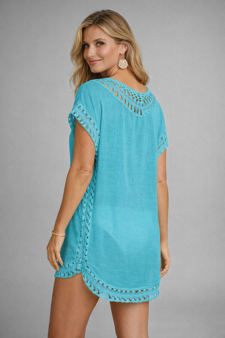 Women’s Beach Dress with V-Neck and Short Sleeves