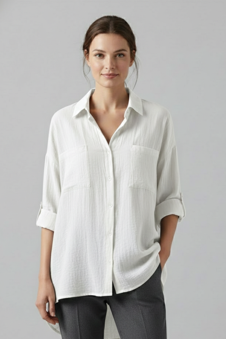 Women’s Blouse with Collar and Button Fastening