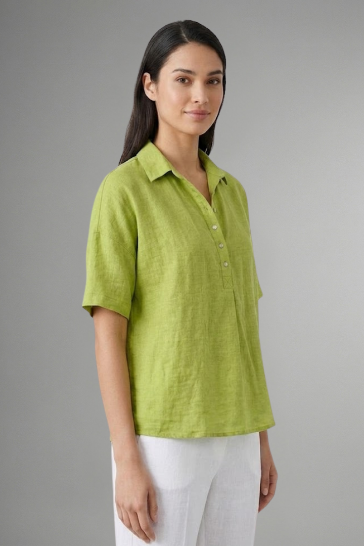 Women’s Blouse with Collar and Button Placket