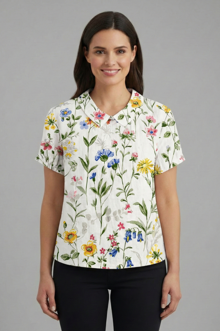 Women’s Blouse with Collared Neckline and Short Sleeves