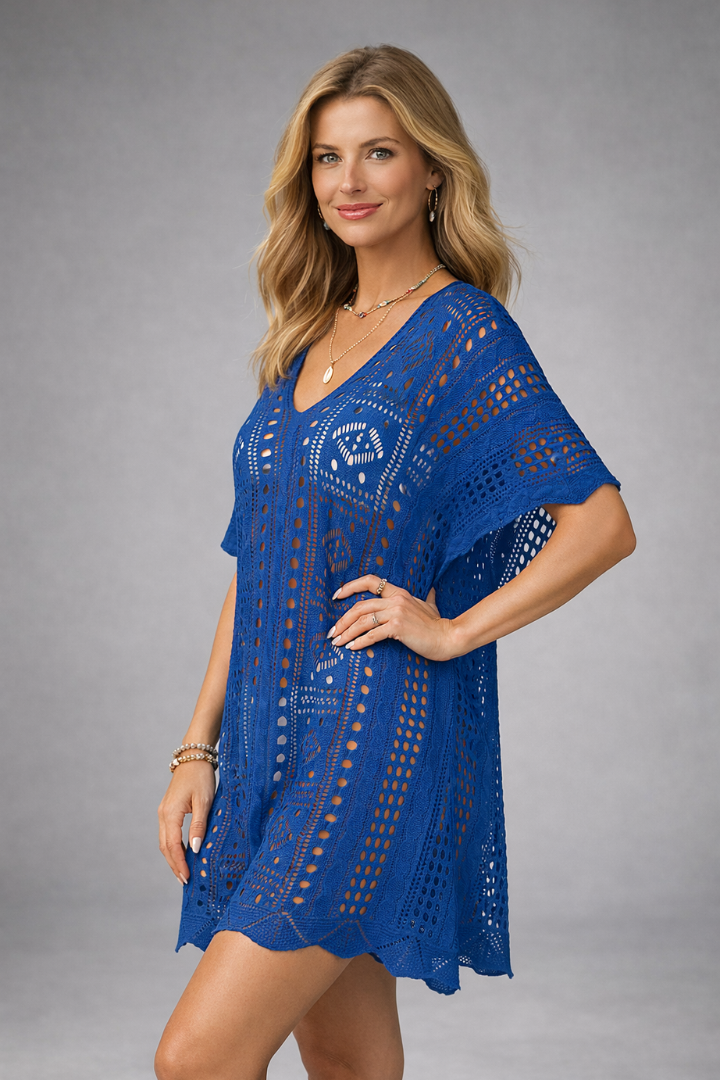 Women’s Dress with V-Neck and Short Sleeves