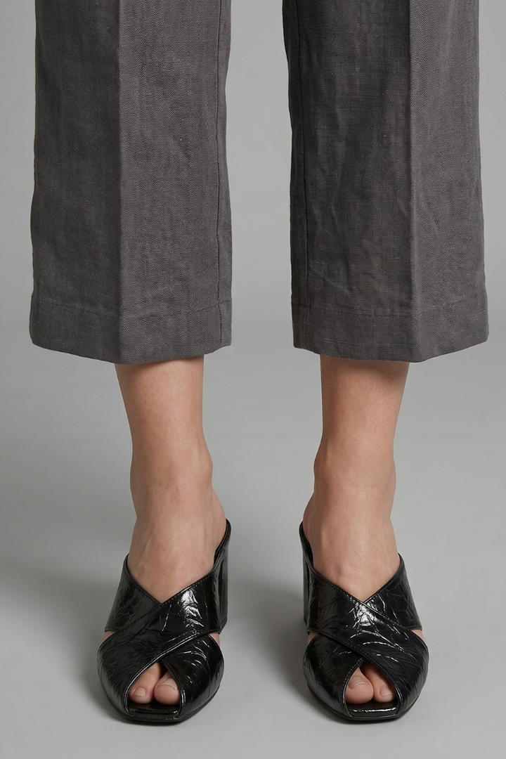 Women's Leather Mule Shoes with Square Toe and Cross Strap