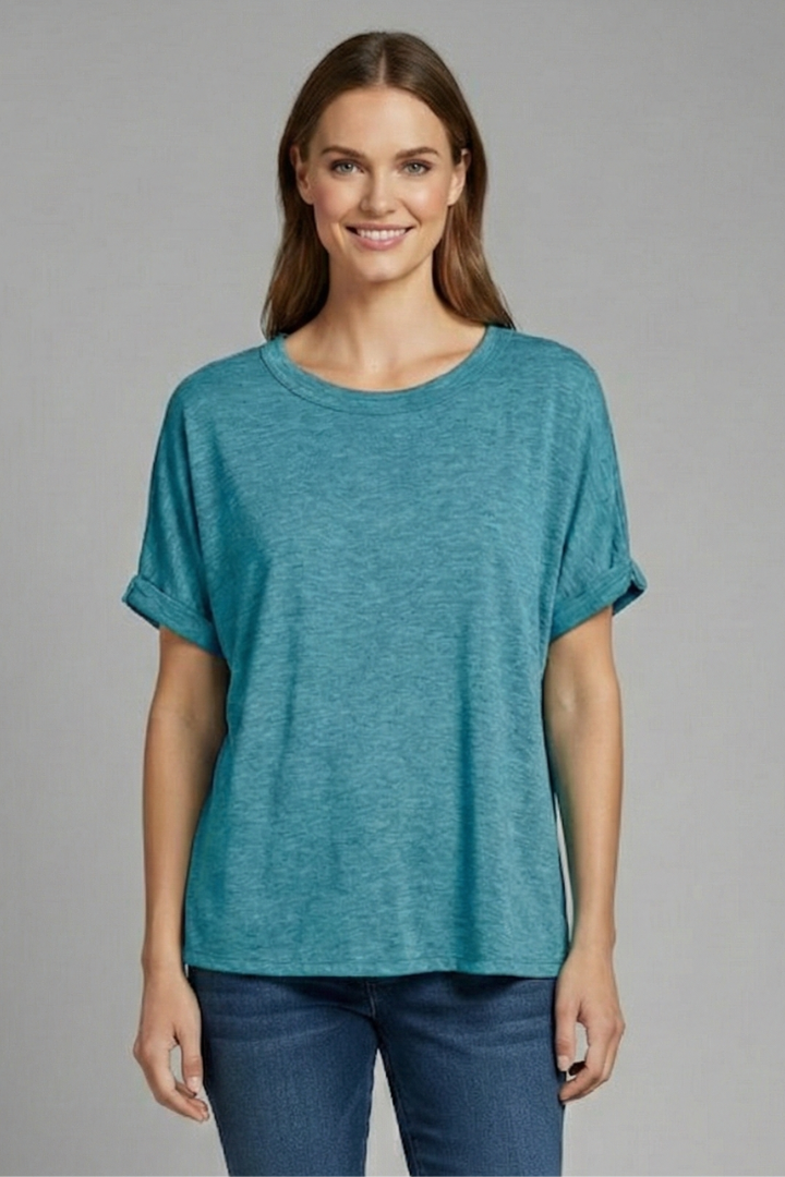Women’s Oversized T-Shirt with Round Neckline and Rolled Sleeves
