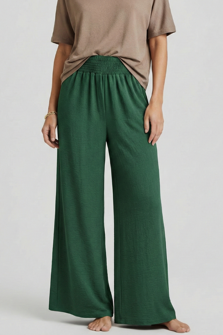 Women’s Trousers with Elastic Waist and Wide Legs